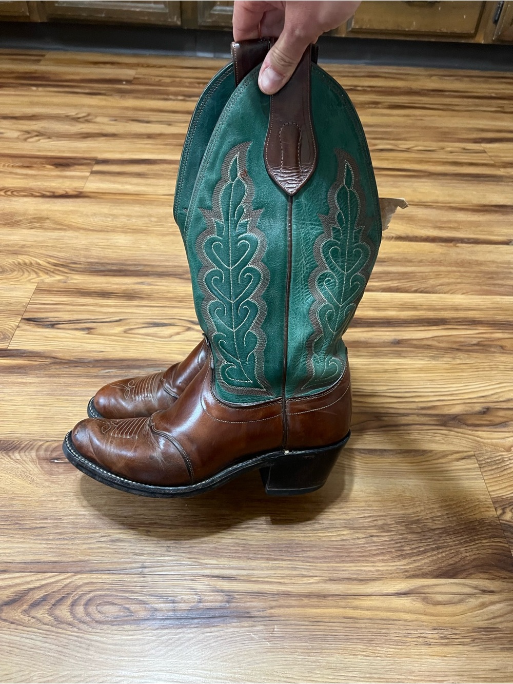 vintage olathe cowboy boots Size 9EE